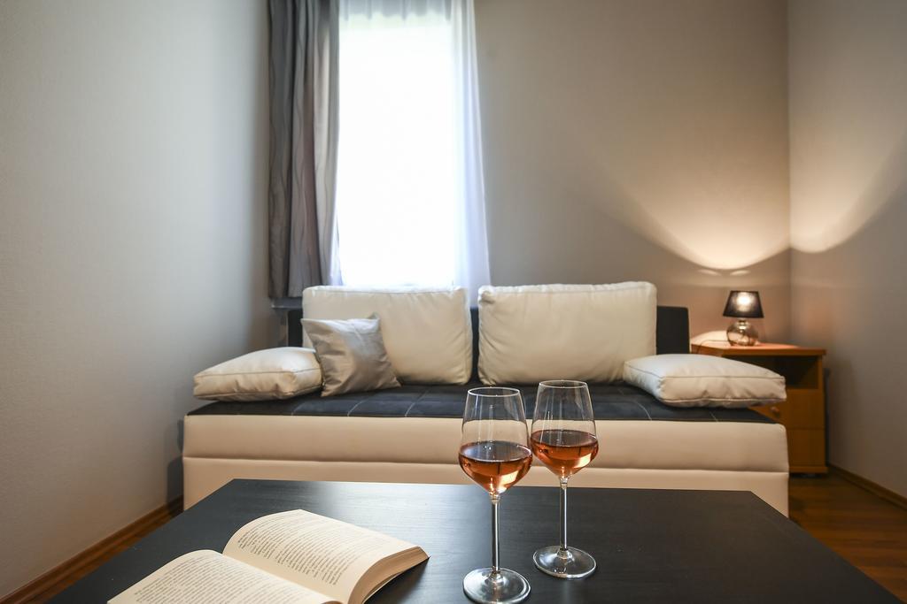 Salt Hill Apartmanok إيغيرسولوك المظهر الخارجي الصورة